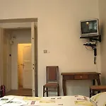 Kralovsky Vinohrad Guest house Prague