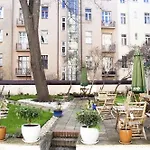 Kralovsky Vinohrad Guest house Prague