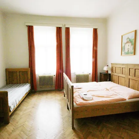 Kralovsky Vinohrad 3*